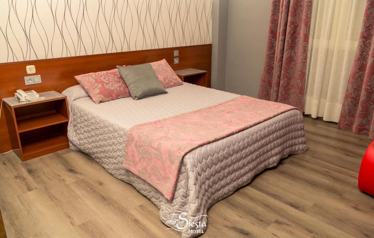 La Siesta Motel Villamarciel Ngoại thất bức ảnh